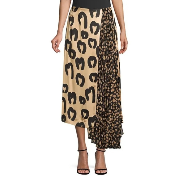 Neiman Marcus Dresses & Skirts - NWT || MOTHER OF PEARL skirt || size 6